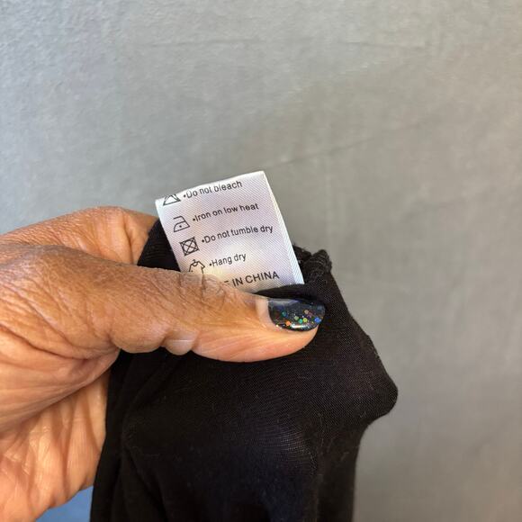 Grecerelle Black Short Sleeve V-Neck Maxi Dress with Pockets Casual Boho Chic - Picture 10 of 14